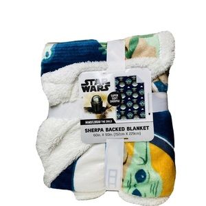 Star Wars Mandalorian Child Sherpa 